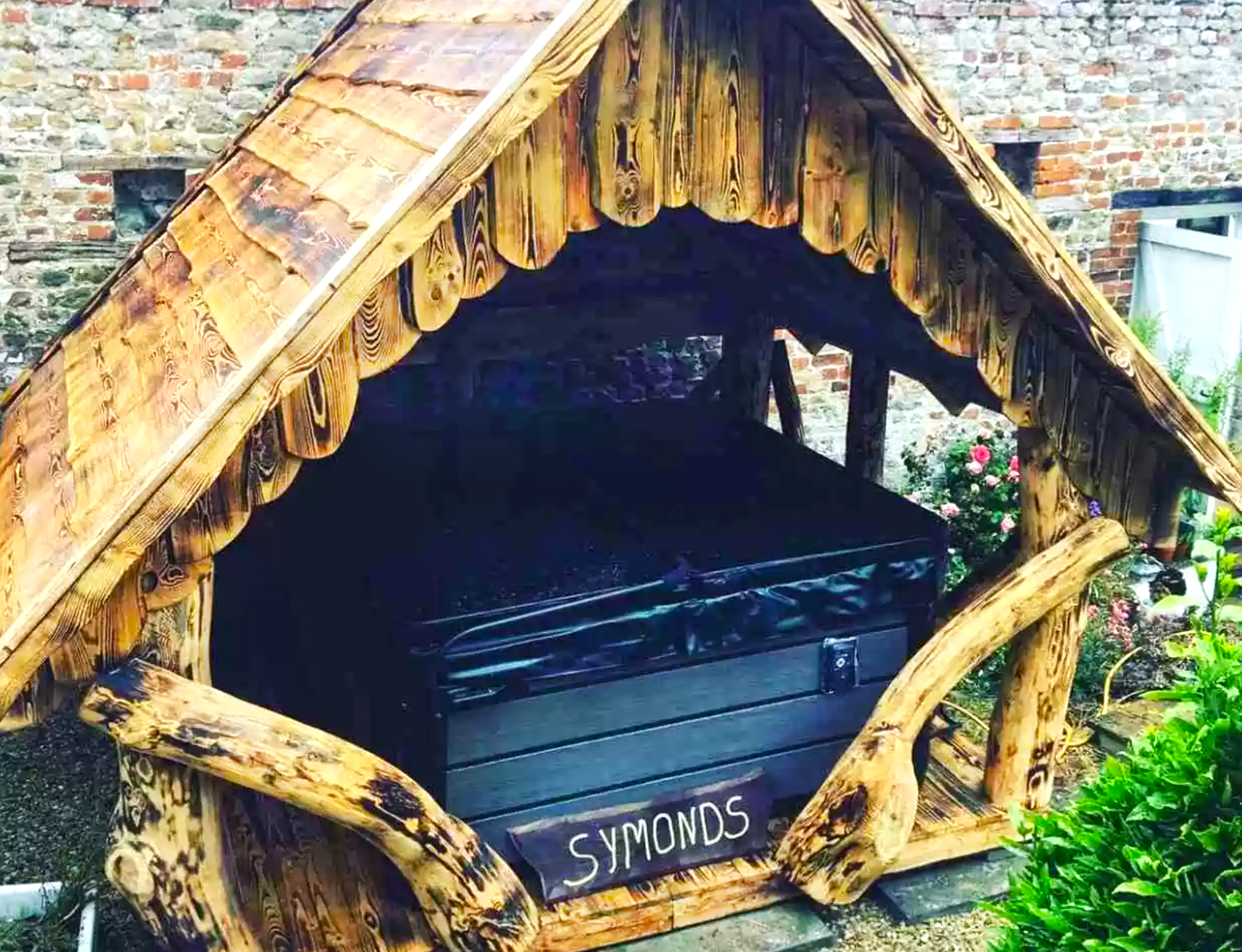 2.5mx-2m-hot-tub-gazebo1